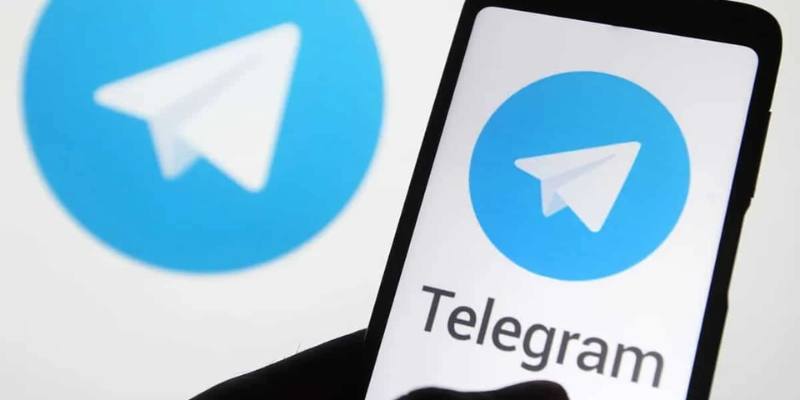 Sử dụng Telegram để liên hệ CSKH nhà cái